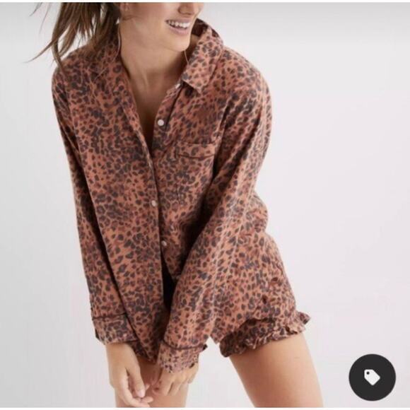Aerie Women's Cheetah Animal Print Button Down‎ Shirt Brown Size Large - Picture 1 of 12